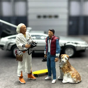1/64 Scale Model Back to the future 2 people and Dog Diorama Miniature Figures - Picture 1 of 7