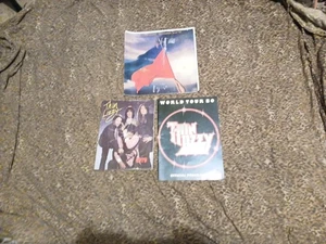 THIN LIZZY - 3 TOUR PROGRAMME LOT - BLACK ROSE, CHINATOWN & RENEGADE - Bild 1 von 21