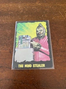 1964 Topps Bubbles Outer Limits #31 The Mind Stealer - FREE SHIPPING - Picture 1 of 1