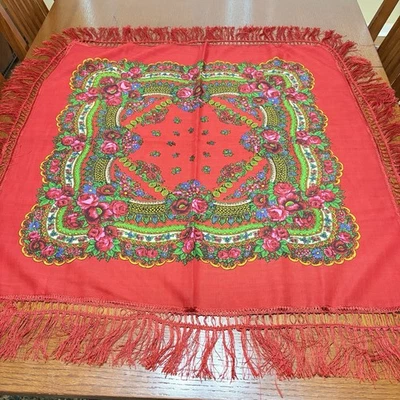 Bufanda de piano chal vintage años 70 envoltura con flecos rosas rojas 100 % lana hecha en Japón Foto 1 de 4