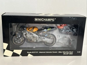 1/12 Minichamps 2002 Honda RC211V Valentino Rossi in Box w/ COA - Picture 1 of 4