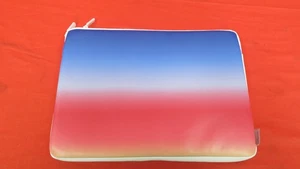 Logitech 14 Inch Neoprene Laptop Sleeve Blue Sunset Very Good 6372 - Picture 1 of 5