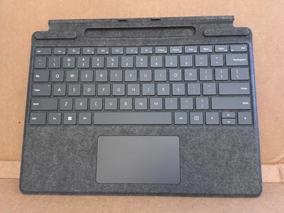 Microsoft Surface Pro Signature Keyboard Cover (Pro 8/9/10/11/X)  Platinum  GRAY - Image 1 of 4