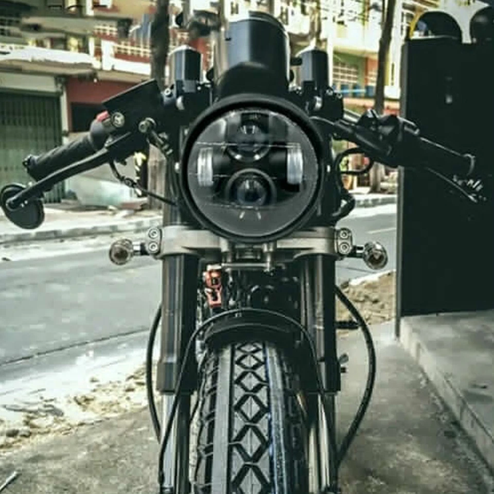 6,5-дюймовая универсальная светодиодная фара для мотоцикла черная для Harley Cafe Racer Classic - Изображение 1 из 4
