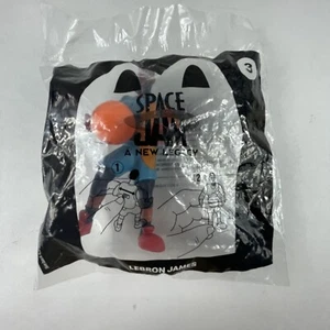 Lebron James 2020 Space Jam A New Legacy McDonalds Happy Meal Spielzeug #3 Neu im Beutel - Bild 1 von 7