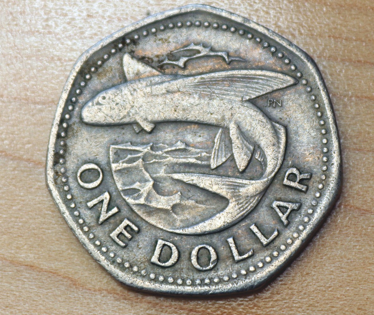 バルバドス 1973年 10ドル銀貨/白銅貨 2枚 期間限定価格商品 バルバドス 1973年 10ドル銀貨/白銅貨 2枚