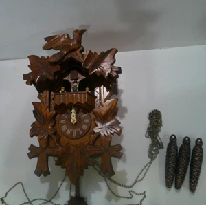 VINTAGE Swiss Romance Cuckoo Clock - Picture 1 of 9