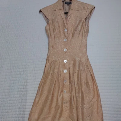 Vestido de mujer años 90 Llz Claiborne calce N acampanado algodón talla 6 botones florales tostados Foto 1 de 4