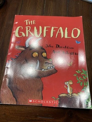 The Gruffalo от Julia Donaldson - Scholastic Trade книга в мягкой обложке - - Изображение 1 из 4