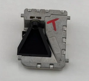 Mercedes-Benz W117 W218 W246 Multifunction Camera Control Unit Front A0009007607 - Picture 1 of 2