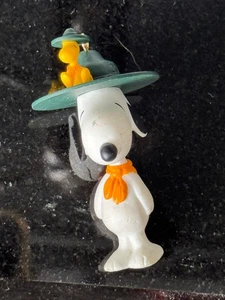 Snoopy Peanuts 2001 Beagle Boy Scout foco en adorno Navidad 2,5"  - Imagen 1 de 8