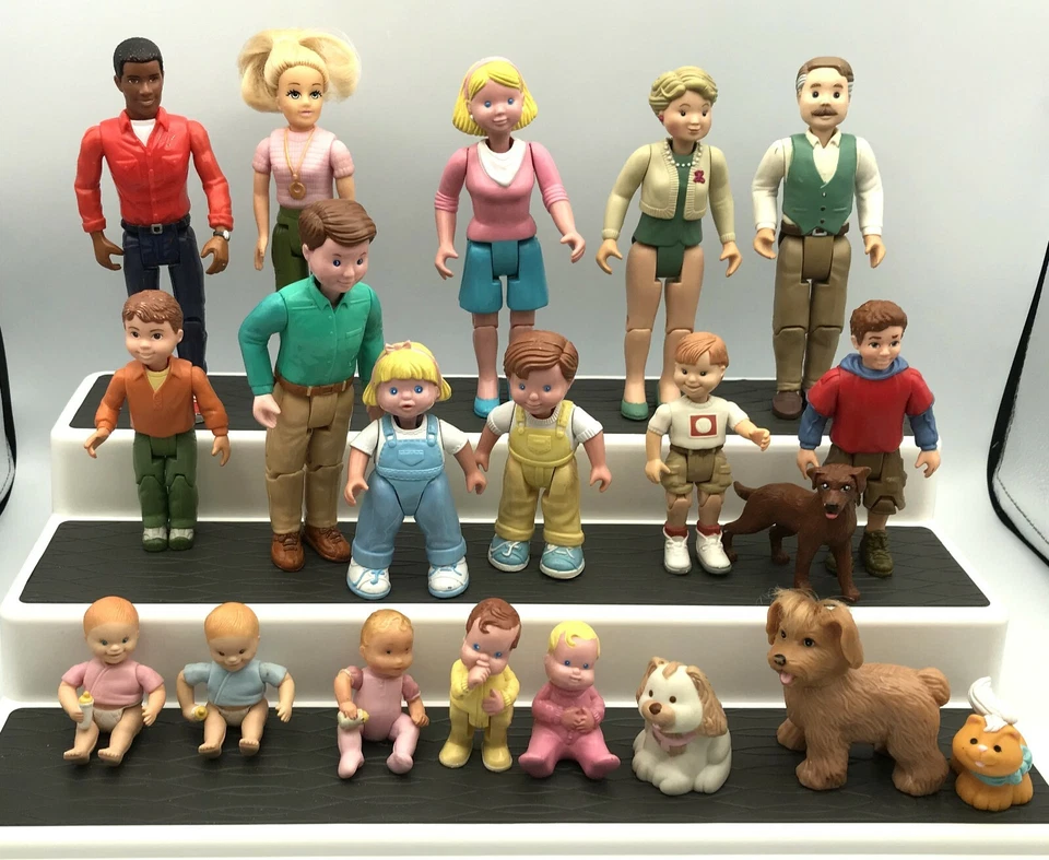 You Choose Fisher Price Loving Family Dollhouse People Figures Mom Dad Baby Girl - Image 1 of 1