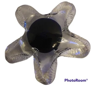 Art Glass Starfish Paperweight Figurine Dark Blue Center & Clear Arms 5.5" - Picture 1 of 4