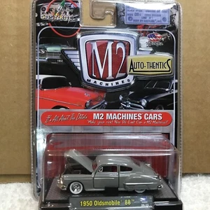 M2 Machines Auto-thentics 1950 Oldsmobile 88 DieCast 1:64 Gray - Picture 1 of 7