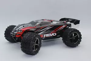 Traxxas 71054-8 rot E-Revo 1:16 brushed Monster-Truck RTR + Akku USB-C Lader - Bild 1 von 20