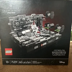 Lego 75329 Star Wars Death Star Trench Run Diorama Collection NEW IN BOX SEALED - Picture 1 of 8