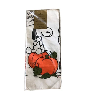 Vintage Hallmark Halloween Peanuts Great Pumpkin Table Cloth Snoopy Linus NOS - Picture 1 of 5
