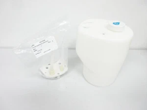 SIEMENS HEALTHCARE DIAGNOSTICS 10315049 WATER RESERVOIR MANIFOLD - Picture 1 of 3