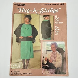 Hug-A-Shrugs Strick- & Häkelanleitung Faltblatt von Leisure Arts One Size - Bild 1 von 8