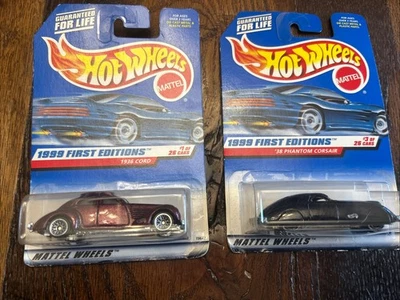Dos autos Hot Wheels 1999 primeras ediciones 1936 cable 38 Phantom Corsair Foto 1 de 4