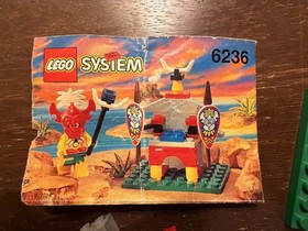 Lego Pirates Islanders Set 6236 King Kahuka's Throne 99% Complete