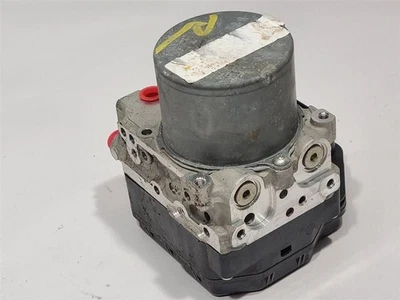 2015 Nissan Pathfinder 3.5L V6 AWD ABS Anti-Lock Brake Pump OEM Foto 1 de 4