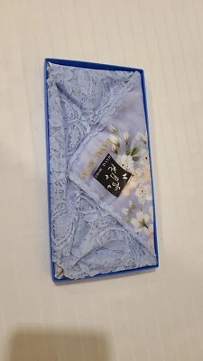 Hanae Mori шарф носовой платок небесно-голубой в полоску кружева отделки снега цветы-100% хлопок - Изображение 1 из 4