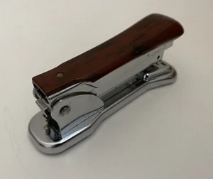 Grapadora de colección Ace Cadet LiftTop MCM 302 marrón grano de madera sintética baquelita top EE. UU. - Imagen 1 de 9