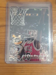 Tarjeta de baloncesto Michael Jordan 1993-1994 Stadium Club viajero frecuente #181 - Imagen 1 de 2