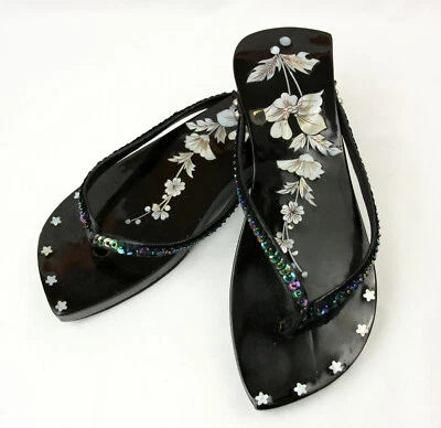 Vintage Glossy Lacquered Wooden Abalone Shell Floral Sequin Sandals Black 6 - Image 1 of 4