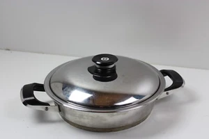 AMC Pentola con Coperchio 24 cm Diametro Capacità 2,6 Litri - Foto 1 di 6