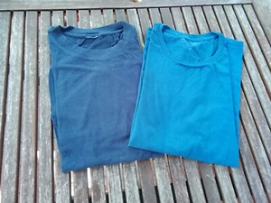 Monoprix 2x Herren Basic Shirt Hemd Schrift dunkel blau S 46/48 sehr gut - Bild 1 von 2