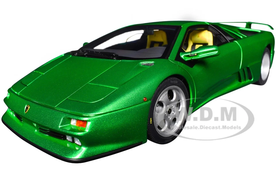 AUTOart 1/18 Lamborghini Diablo SE30 Metallic Green Model Car Japan