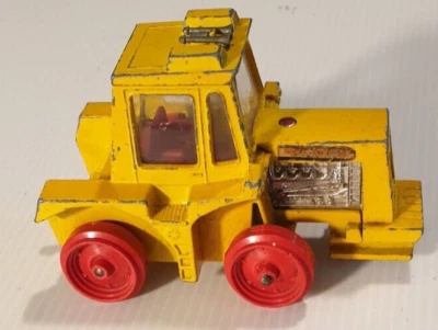MATCHBOX SUPER KINGS Vintage Lesney 1972 K5 Muir-Hill Tractor Yellow Diecast Toy - Image 1 of 4