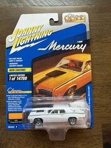 JOHNNY LIGHTNING CLASSIC GOLD 1970 MERCURY COUGAR ELIMINATOR WHITE LIGHTNING - Picture 1 of 2