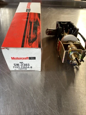 Nuevo de Lote Antiguo Interruptor de Faro-Interruptor de Faro Motorcraft SW-2303 Lincoln Town Car 1991-94 Foto 1 de 4