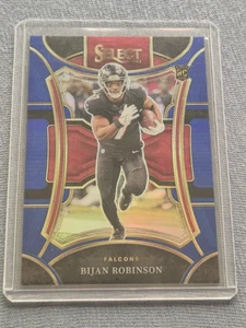 2023 Panini Select Football Bijan Robinson Suite Level Blue Prizm /99 Falcons - Bild 1 von 2