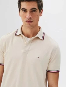 Polo Tommy Hilfiger Para Hombre Calce Regular Algodón Manga Corta en Beige Grande $60 - Imagen 1 de 7