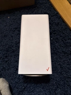 Verizon CR1000A 1000 Mbps 3 Port Wireless Router - White - No Charger - Image 1 of 2