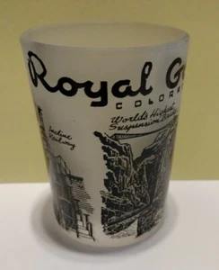 Royal Gorge Colorado Railway Bridge Travel Souvenir Frosted Shot Glass - 3" - Imagen 1 de 5