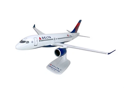 Modelo de avión Flight Miniatures Delta (07 cur) A220-100 escala 1:100  Foto 1 de 4