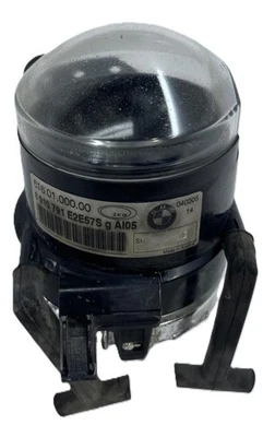 2004-2007 BMW 530i Right Passenger Side Fog Light Lamp RH OEM - Изображение 1 из 4