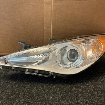 Faro halógeno del lado izquierdo del conductor para Hyundai Sonata 11-14 certificado CAPA Foto 1 de 3