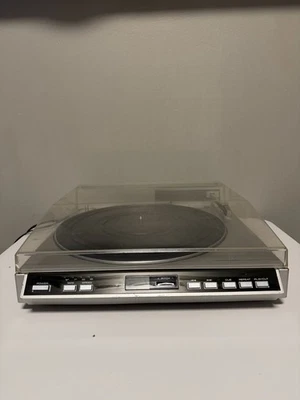 Tocadiscos de seguimiento lineal Realistic LAB-2100 (por Technics) reproductor de discos de video ✅ Foto 1 de 4