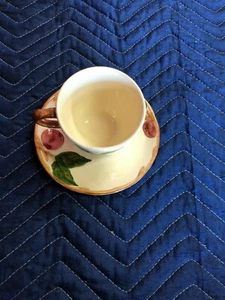 Franziskaner Keramik: "APFEL" Muster, Tasse und Untertasse Made in USA ~1950er Jahre - Bild 1 von 7
