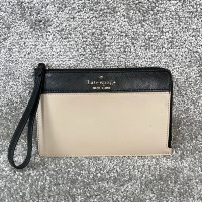 Cartera pulsera Kate Spade New York Staci para mujer cuero beige bolsillos interiores Foto 1 de 4