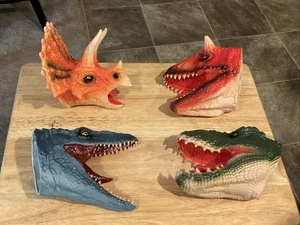 ¿Vintage? Juego de 4 marionetas de mano de dinosaurios gran detalle estado EX+ - Imagen 1 de 4