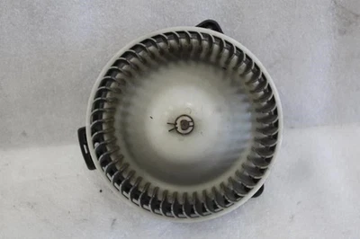 MOTOR DE VENTILADOR AQUECEDOR TOYOTA CELICA 1990 (ADEQUADO PARA MODELOS GT & GTS) - Imagem 1 de 4