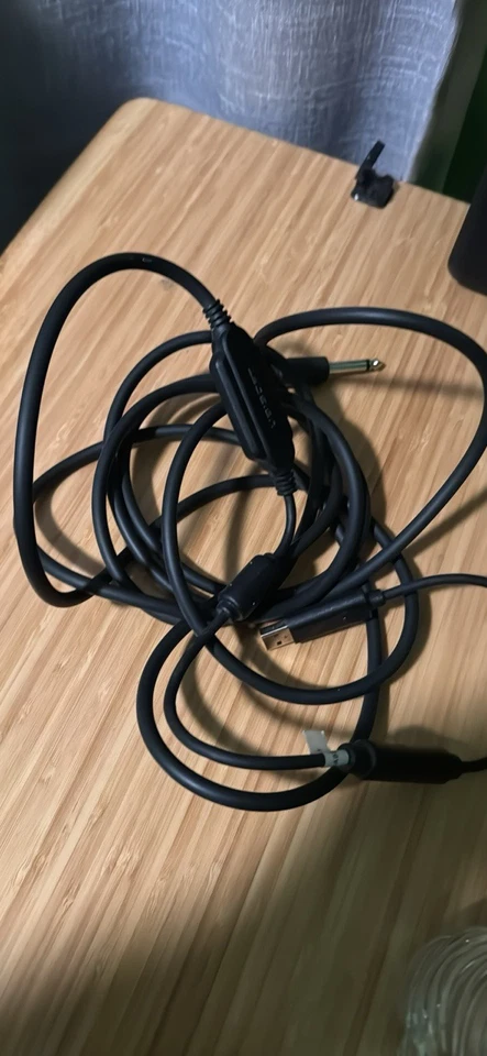 Ubisoft Real Tone Rocksmith + Cable USB Cable Guitarra Juego Adaptador con USB Breakaway Foto 1 de 1