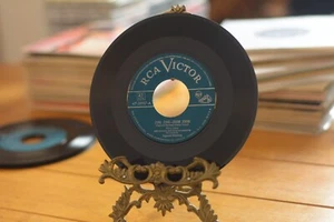 PERRY COMO 45RPM 7" RECORD "ZING ZING ZOOM ZOOM" RCA VICTOR (47-23997) A5-183 - Picture 1 of 4